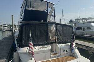 1998 Sea Ray 550 Sedan Bridge thumbnail 2