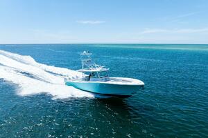 2017 Yellowfin 42 Offshore MIDNIGHT RIDER