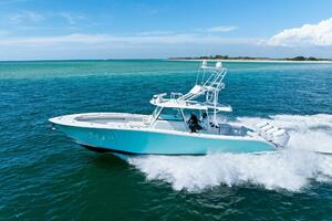 2017 Yellowfin 42 Offshore MIDNIGHT RIDER
