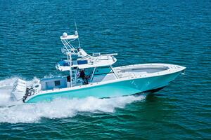 2017 Yellowfin 42 Offshore MIDNIGHT RIDER