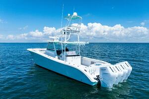 2017 Yellowfin 42 Offshore MIDNIGHT RIDER