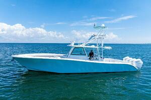 2017 Yellowfin 42 Offshore MIDNIGHT RIDER