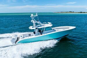 2017 Yellowfin 42 Offshore MIDNIGHT RIDER
