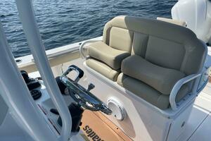 27ft Everglades Yacht For Sale