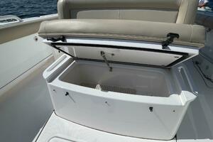 27ft Everglades Yacht For Sale