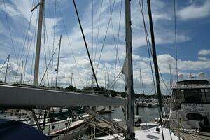 2002 Catalina thumbnail 28