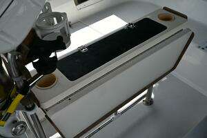 2002 Catalina thumbnail 69