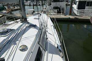 2002 Catalina thumbnail 27