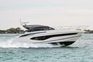 2022 Princess V50 thumbnail 3