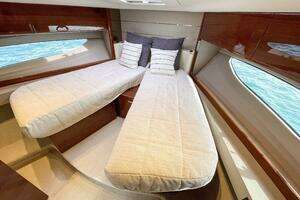 2022 Princess V50 thumbnail 21
