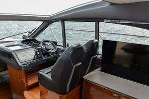 2022 Princess V50 thumbnail 14