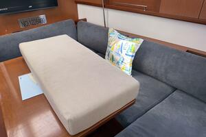 Magic Maddie 2 43ft Beneteau Yacht For Sale