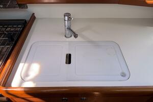 Magic Maddie 2 43ft Beneteau Yacht For Sale