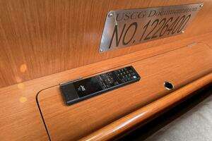 2010 Beneteau Oceanis 43 thumbnail 32