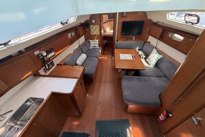 Magic Maddie 2 43ft Beneteau Yacht For Sale