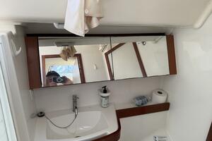 Magic Maddie 2 43ft Beneteau Yacht For Sale