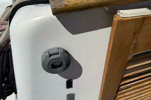 2010 Beneteau Oceanis 43 thumbnail 24