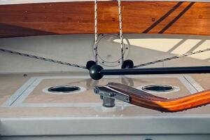 LA LUNA 22ft Custom Yacht For Sale