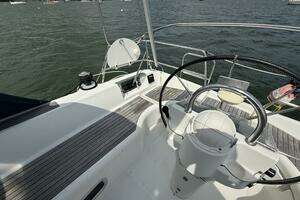 2003 Beneteau 361 thumbnail 8