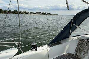 2003 Beneteau 361 thumbnail 11