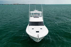 48FT (14.63M) TIARA YACHTS