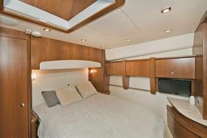 48FT (14.63M) TIARA YACHTS