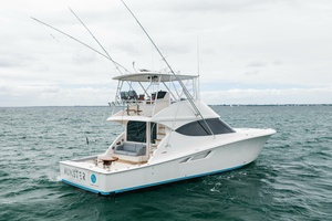 48FT (14.63M) TIARA YACHTS