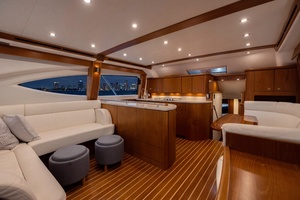 48FT (14.63M) TIARA YACHTS