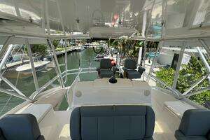 2015 Tiara Yachts 48 Convertible thumbnail 12