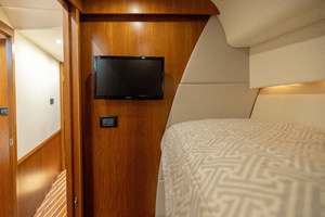 48FT (14.63M) TIARA YACHTS