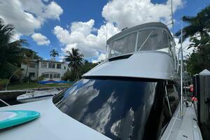 48FT (14.63M) TIARA YACHTS