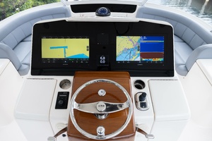 48FT (14.63M) TIARA YACHTS