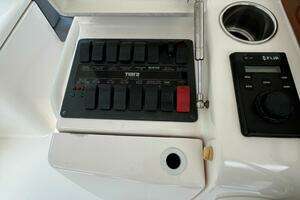 2015 Tiara Yachts 48 Convertible thumbnail 19