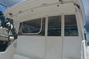 2001 Tiara Yachts 4100 Open thumbnail 17