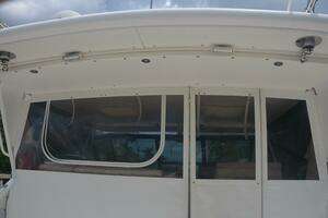 2001 Tiara Yachts 4100 Open thumbnail 16