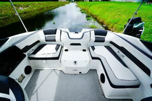 19ft Yamaha Boats Yacht For Sale