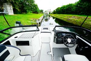 19ft Yamaha Boats Yacht For Sale