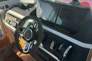 2019 Axopar 28 Cabin Brabus Trim thumbnail 20