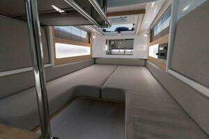 2019 Axopar 28 Cabin Brabus Trim thumbnail 23