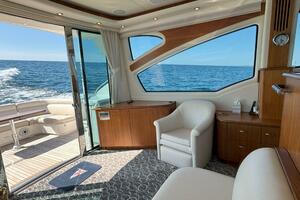 58FT (17.68M) TIARA YACHTS