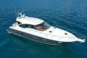 58FT (17.68M) TIARA YACHTS
