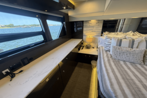 50FT (15.24M) CRUISERS YACHTS