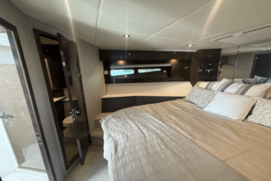 50FT (15.24M) CRUISERS YACHTS