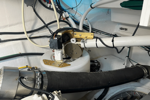 50FT (15.24M) CRUISERS YACHTS