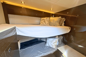 50FT (15.24M) CRUISERS YACHTS