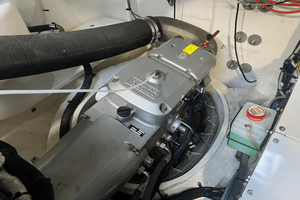 50FT (15.24M) CRUISERS YACHTS