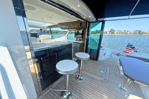 50FT (15.24M) CRUISERS YACHTS