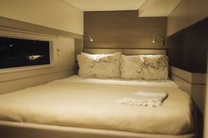 Point Clear IntCabin  Fwd Port 1