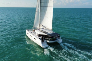 SEA HUGGER 40ft Nautitech Yacht For Sale