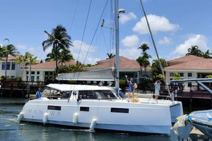 SEA HUGGER 40ft Nautitech Yacht For Sale